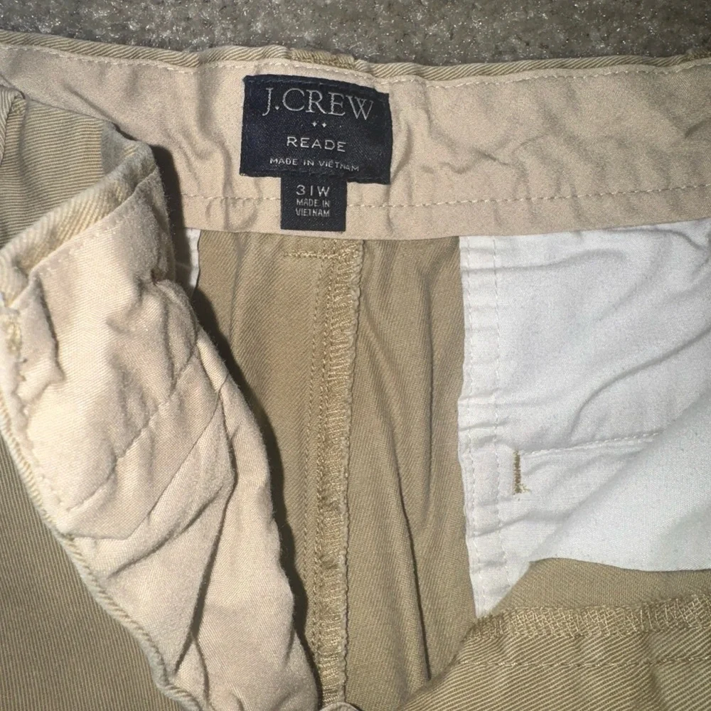 J. Crew Men’s Tan Flat Front Shorts